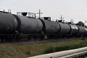 TAR SAND CRUDE RAIL DELIVERY/METRO